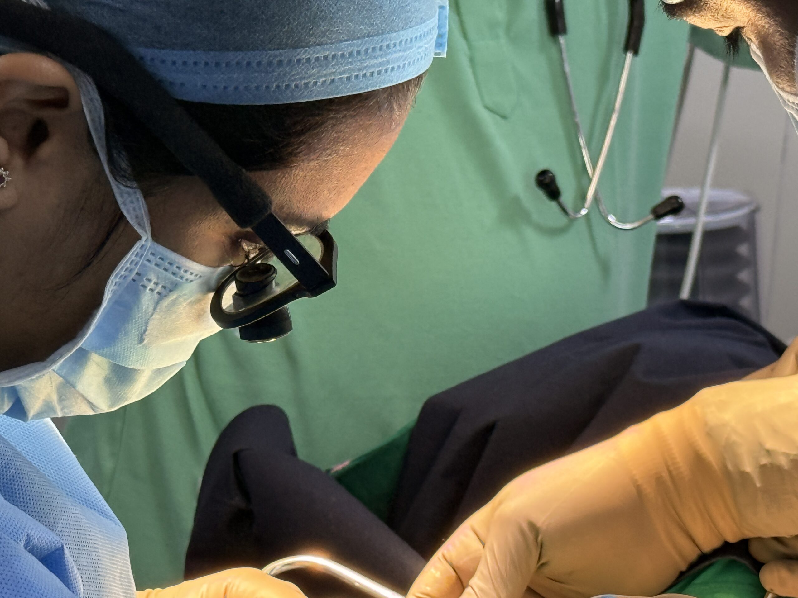 Dr Samskruthi P Murthy performing skull base surgery, Bangalore